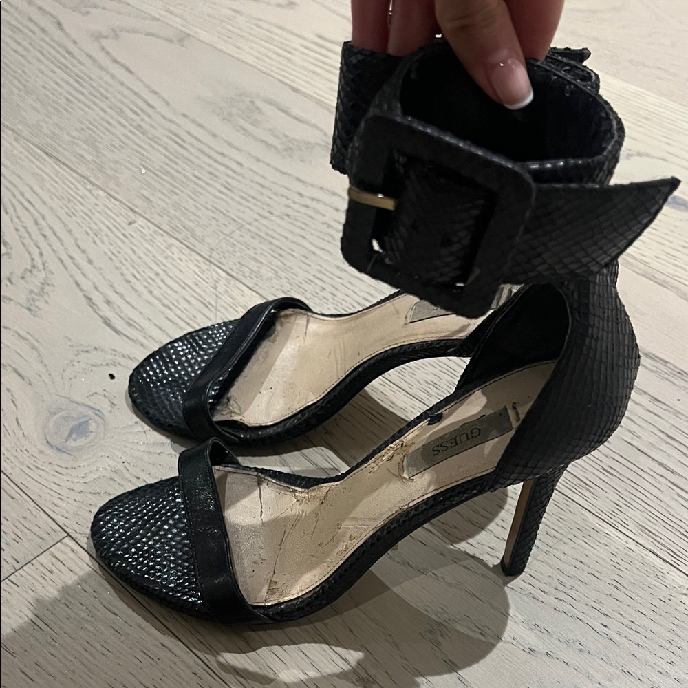 Guess Black Textured Women's Heels - Picture 3 of 4